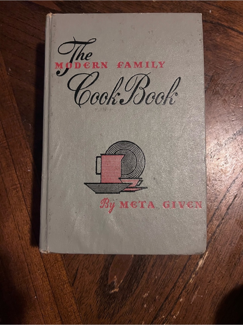 The Modern Family Cookbook by - Cream Cover
